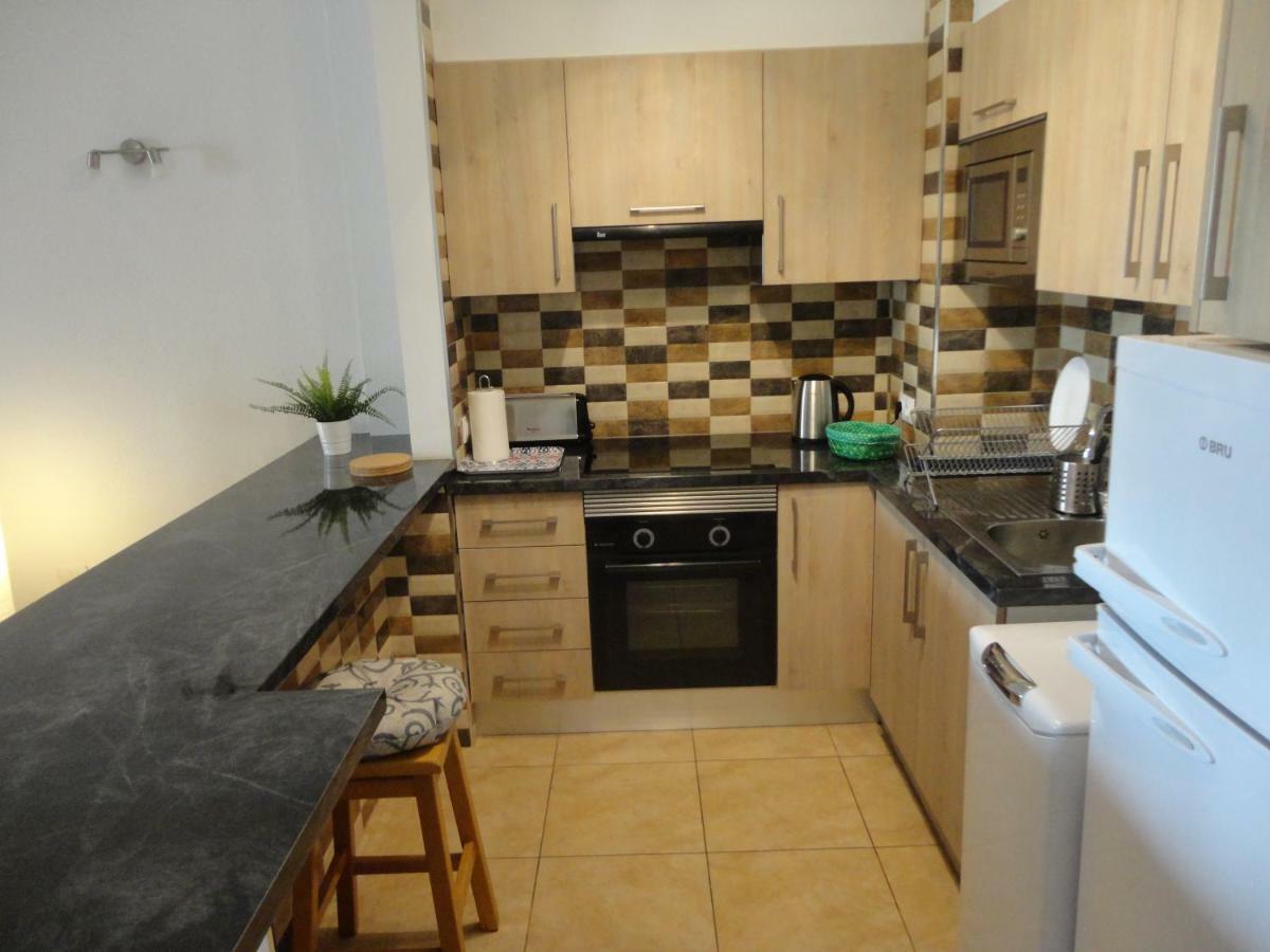 Sunny Summerland Los Cristianos, Ap With City And Ocean View Лос Кристианос Экстерьер фото